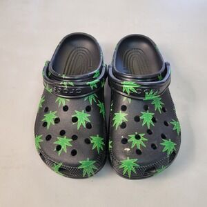 Crocs Discontinued Hemp Leaf Black Green Print Comfort Shoes Mens 5 Womens 7